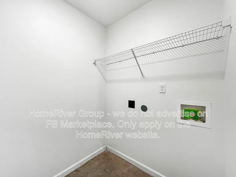 2975 Lake Park Rd — Photo 16