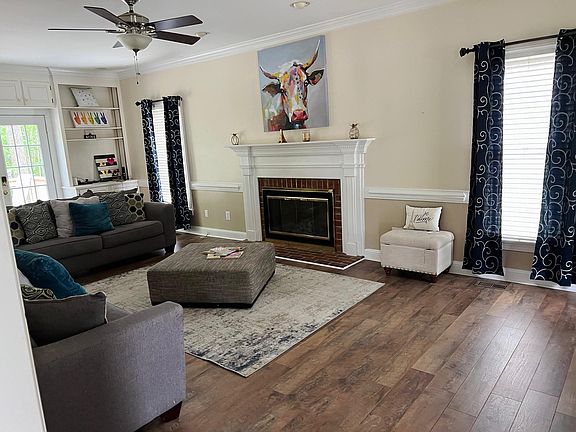 4th image of 1329 Michael Scott Dr
