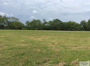 29 Village East Dr, Los Fresnos, TX 78566