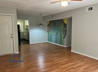 301 Pine Wilderness Dr #17369031, Queen City, TX 75572