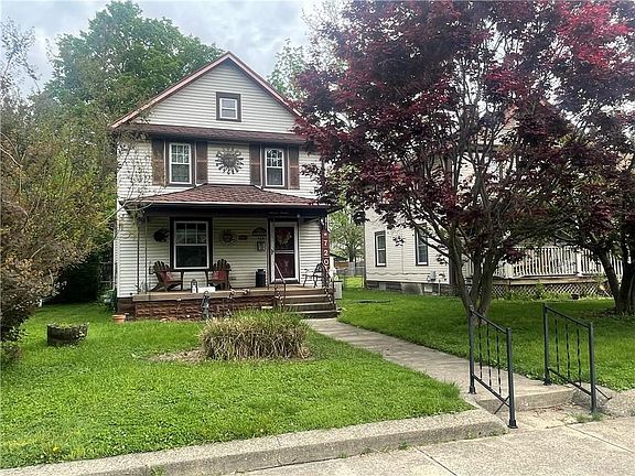 3rd image of 720 E Cassilly St