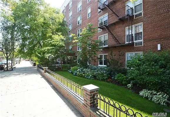 Sold by Laffey Real Estate | media 20