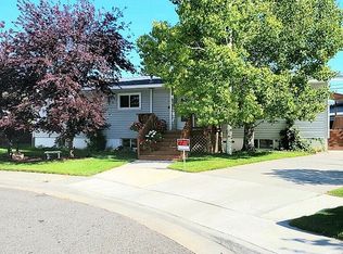 211 Cactus Cir, Riverton, WY 82501