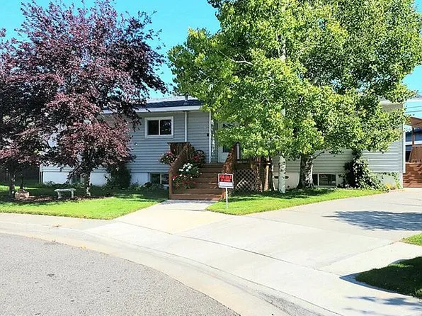 211 Cactus Cir, Riverton, WY 82501