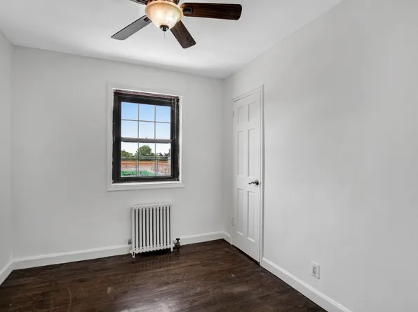 141-25 78th Avenue image 4 of 7