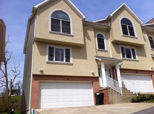 248 Palisades Dr, Morgantown, WV 26508