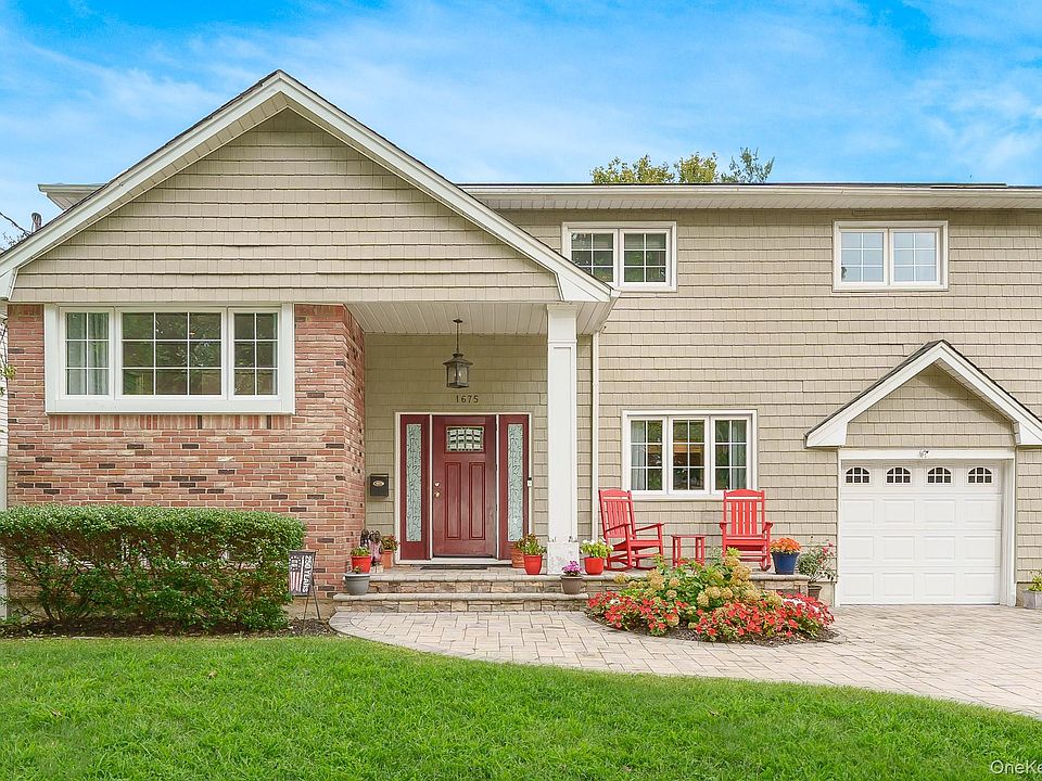 1st image of 1675 Cornelius Avenue