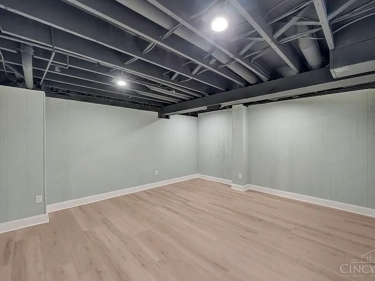 9777 Bunker Hill Ln — Photo 26