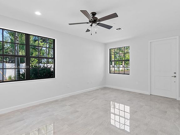 5th image of 5750 SW 44th St #101