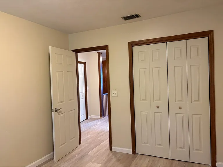 133 Oak St #4-1 — Photo 16