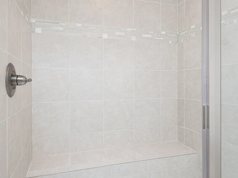 815 Dean Dr — Photo 29