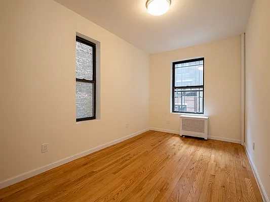 Rented by City Connections Realty | media 16