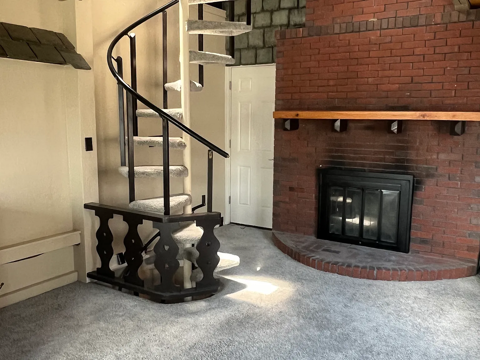 1 bed, 1.5 bath, 800 sqft, $2,500 — Photo 3