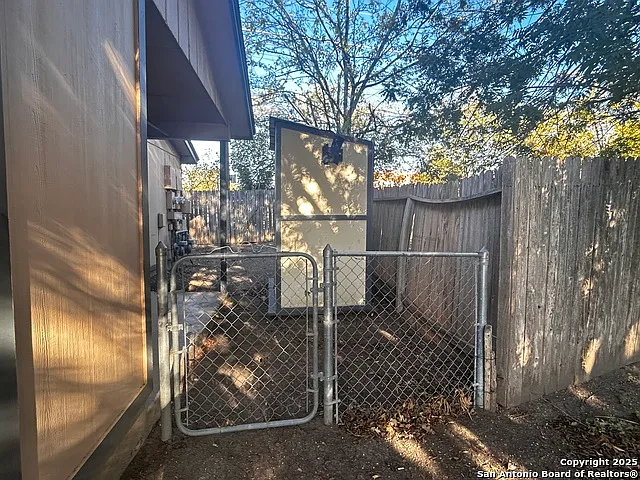 6313 Waddesdon Wood — Photo 6