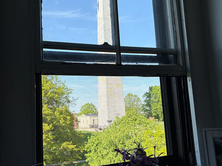 41 Monument Sq — Photo 3