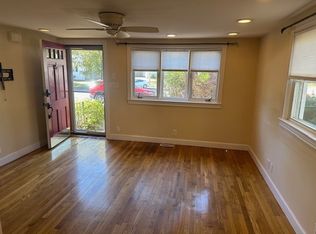 25 Mountain Rd #1, Waltham, MA 02451