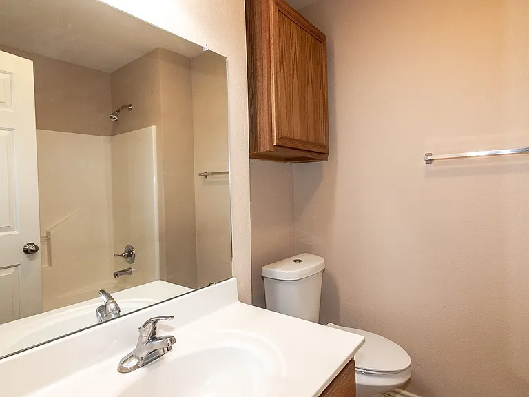 505 N Chicago Ave — Photo 8