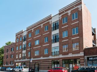 1449 W Irving Park Rd #401, Chicago, IL 60613