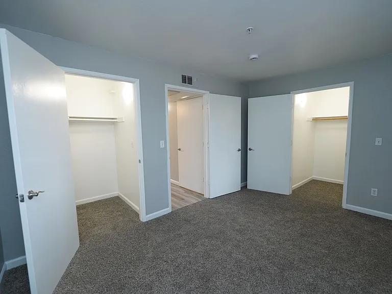 Walnut Grove Senior Apartments — Photo 12