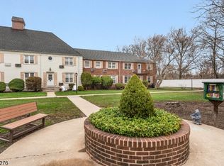 15 A Parkway Village, Cranford, NJ