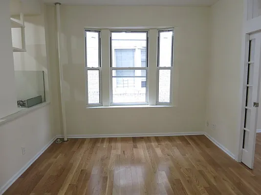 Rented by Bohemia Realty Group | media 14