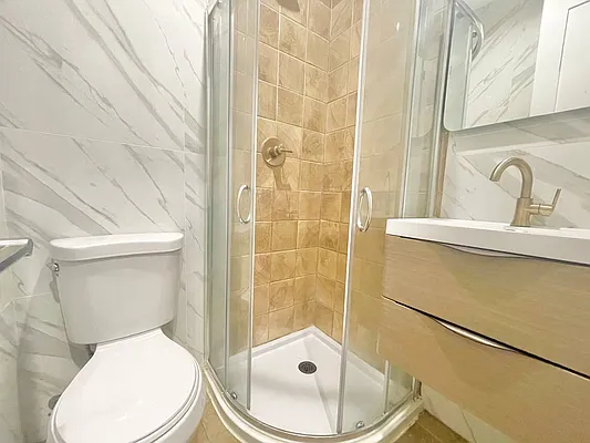 Rented by Doorway NYC, LLC | media 6