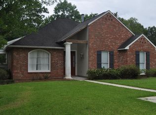 11136 Suncrest Ave, Baton Rouge, LA 70818