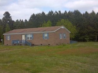 107 Orange Ln, Windsor, NC 27983