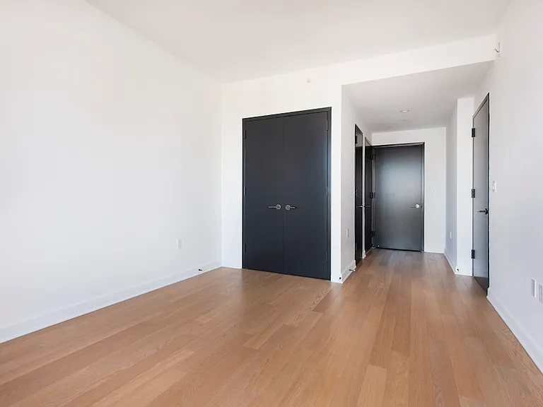 21 S End Ave #4001 — Photo 9