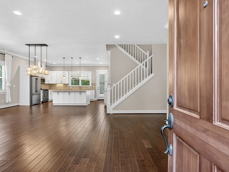 12356 SW Athens Ln — Photo 5
