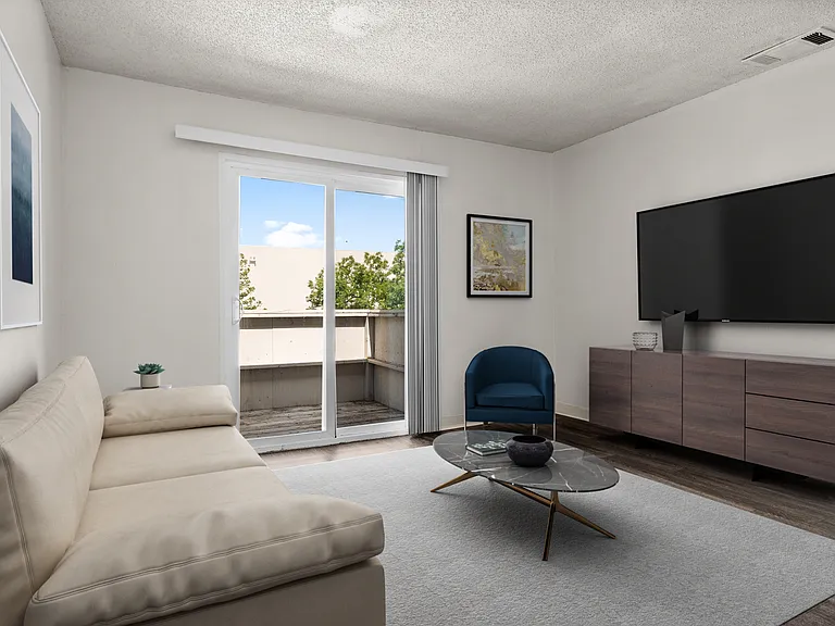 Delta Pines Apartments — Photo 15