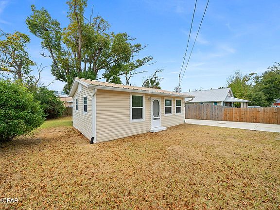 3rd image of 1559 Chandlee Ave