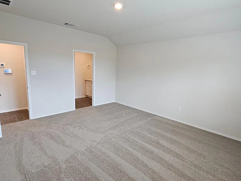 2825 Brogan Crk — Photo 11