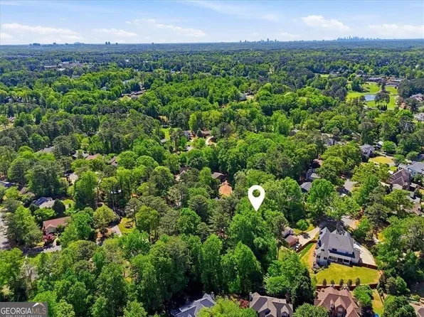 895 Fawn Way, Marietta, GA 30068