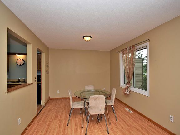 4th image of 13842 Silverod Ct NW
