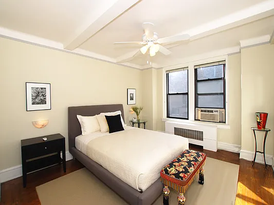 Sold by Sotheby's International Realty | media 20