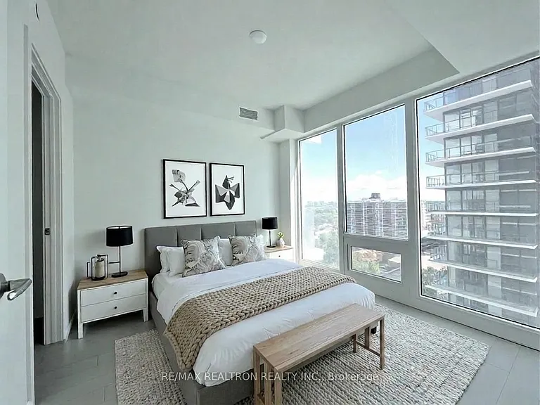4010 Eglinton Ave W #1305 — Photo 21