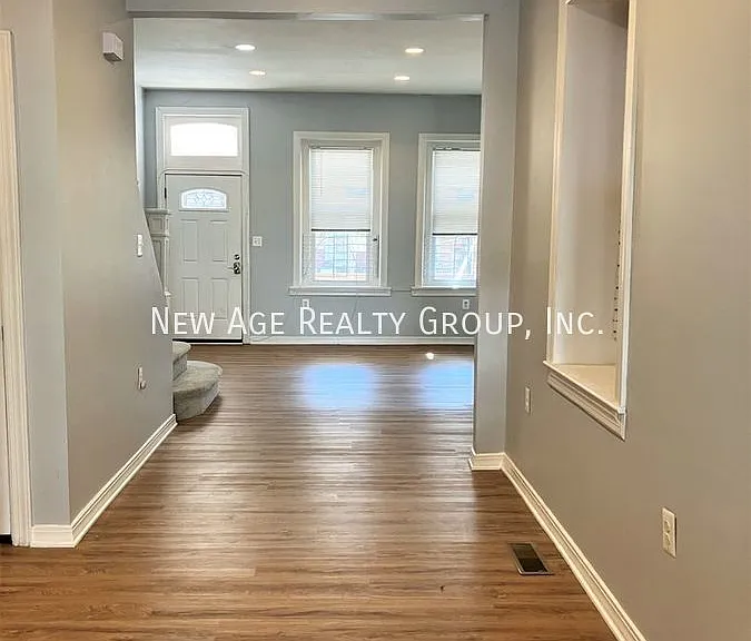 3111 Haverford Ave — Photo 7