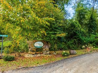 12 Fullwood Ln, Sylva, NC 28779