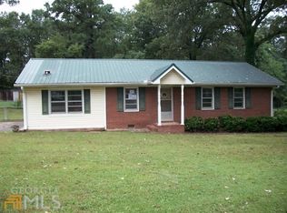 248 Lakeview Rd, Jackson, GA 30233