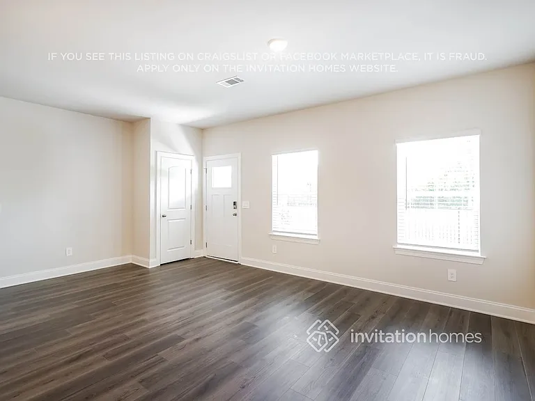 145 Maybrook Dr — Photo 5