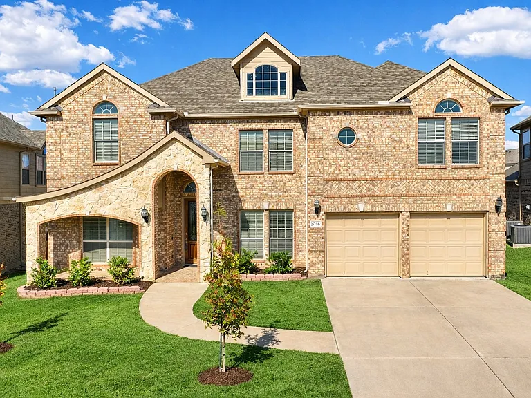 5716 Sleepy Creek Ln — Photo 2