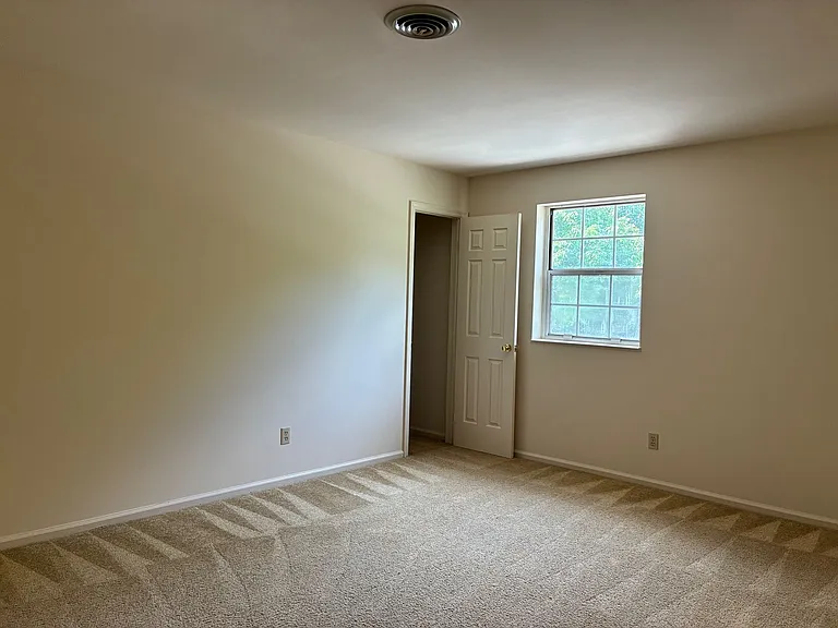 3545 Marietta Ave #V — Photo 23