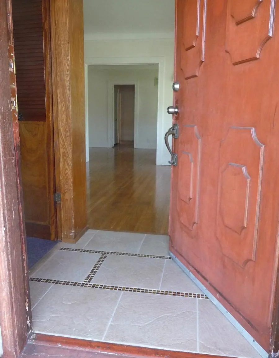 3 bed, 1500 sqft, $3,950 — Photo 2