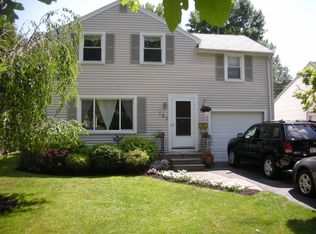 193 Irvington Rd, Rochester, NY 14620