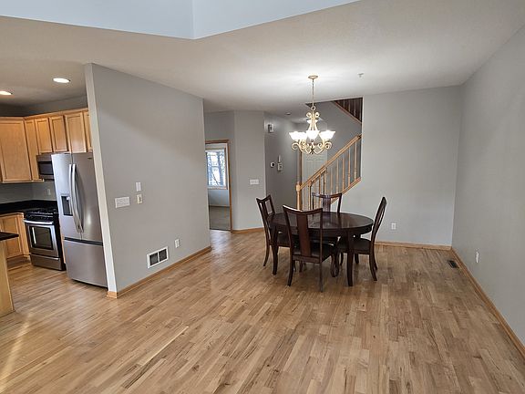 5th image of 15559 Lilac Dr