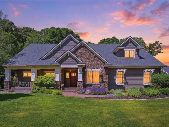 1116 N Moonlight Drive, Altoona, WI 54720