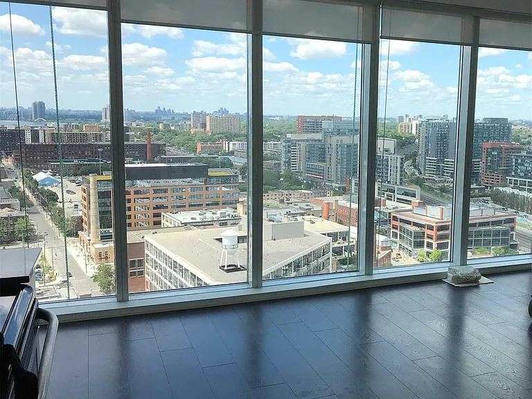 150 E Liberty St #2311 — Photo 5