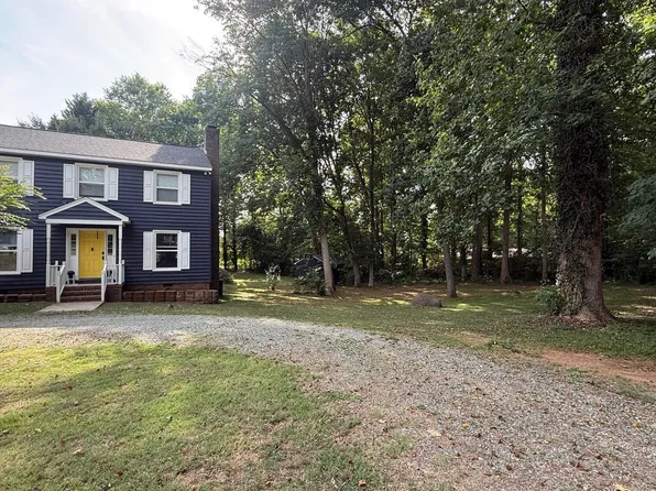 4125 Shepherd Ct, Burlington, NC 27215