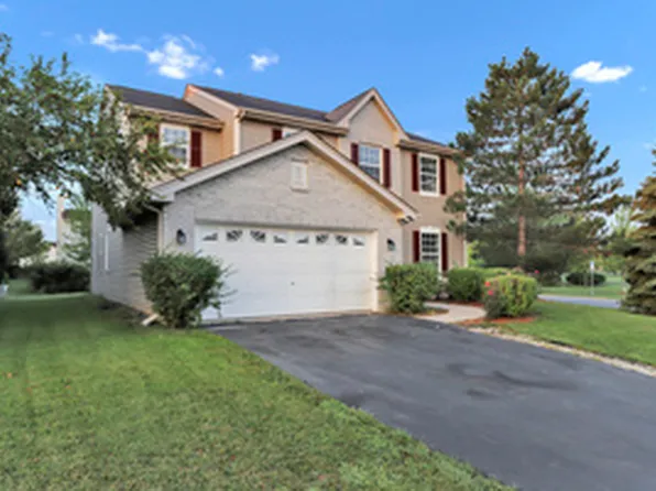 1995 W Meadowview Dr, Round Lake, IL 60073